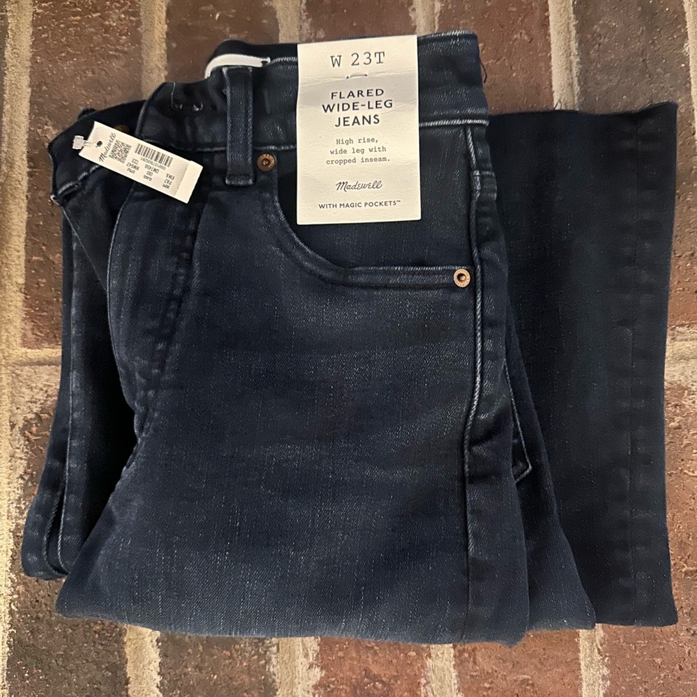 NWT Madewell Women's Flared Wide-Leg Jeans - Dark Indigo Blue